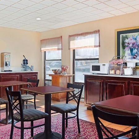 Rodeway Inn チャタヌーガ エクステリア 写真